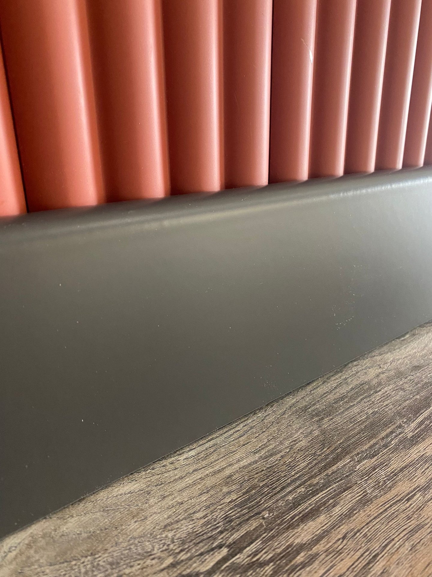 10 Cm Düz Antrasit Pvc Kaplama Parke Süpürgelik