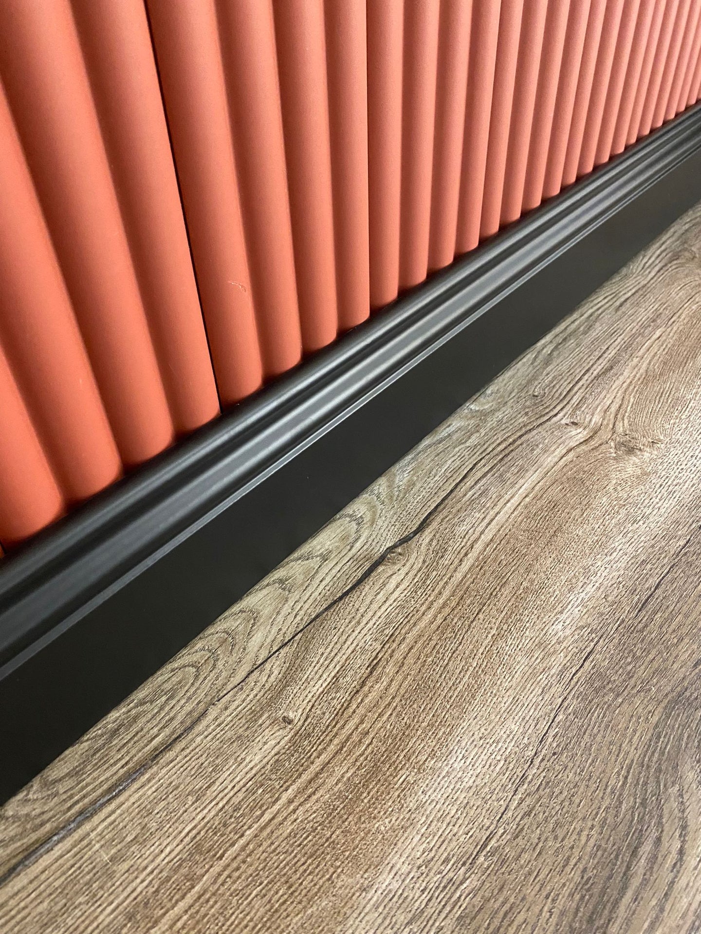 10 Cm Yalı Serisi Bute Siyah Pvc Süpürgelik