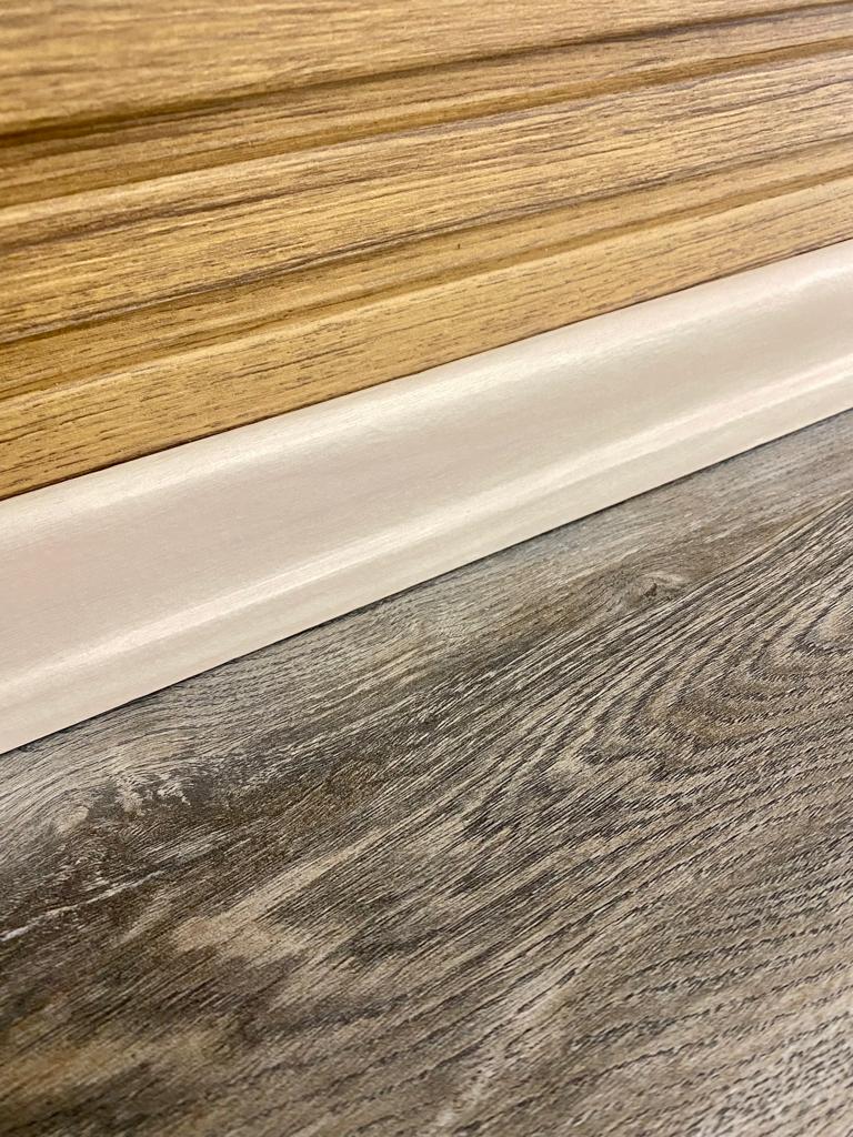 6 Cm Beyaz Meşe Parke Süpürgelik