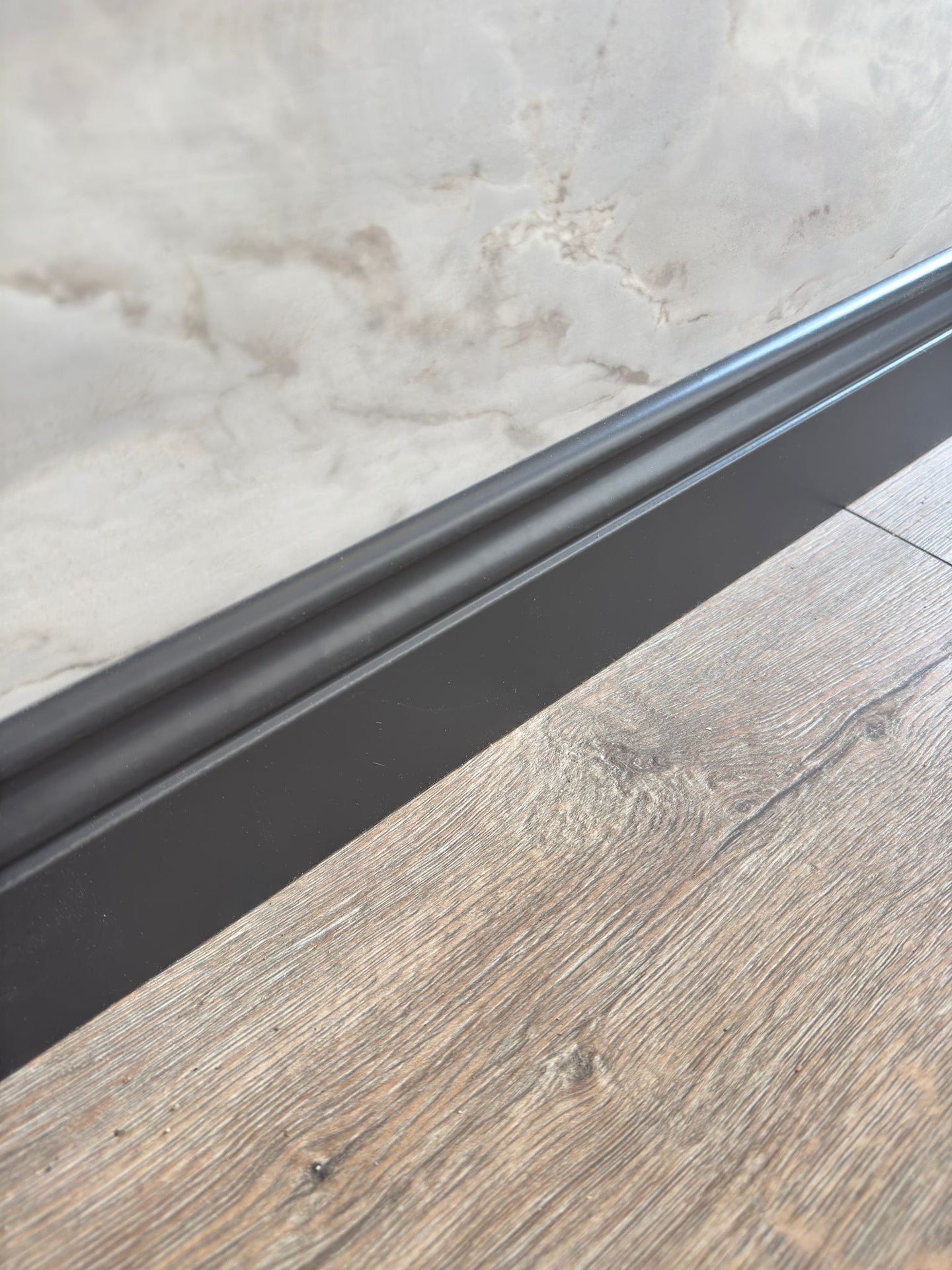 10 Cm Cenova Antrasit Pvc Kaplama Parke Süpürgelik