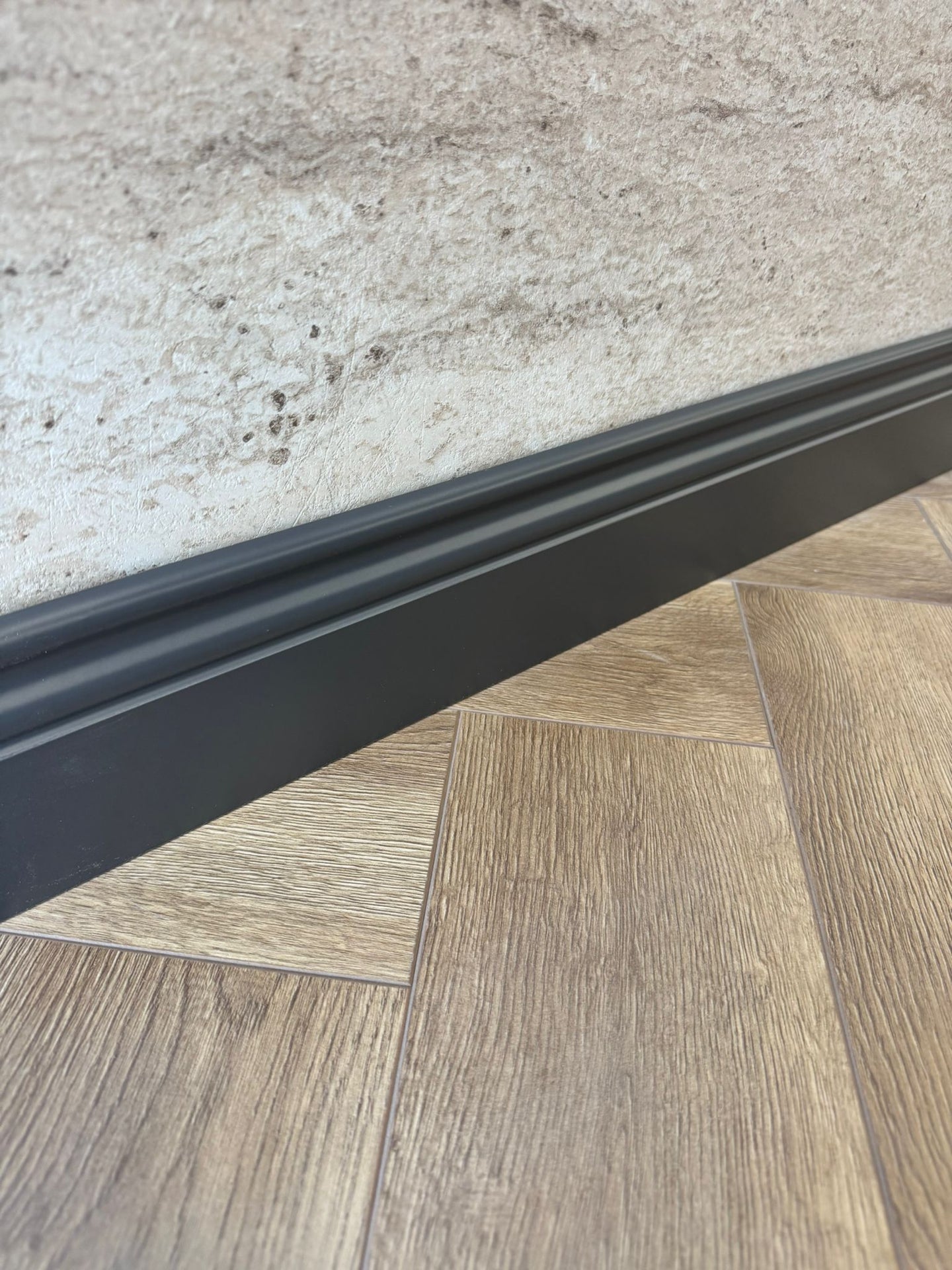 10 Cm Yalı Serisi Antrasit Pvc Süpürgelik