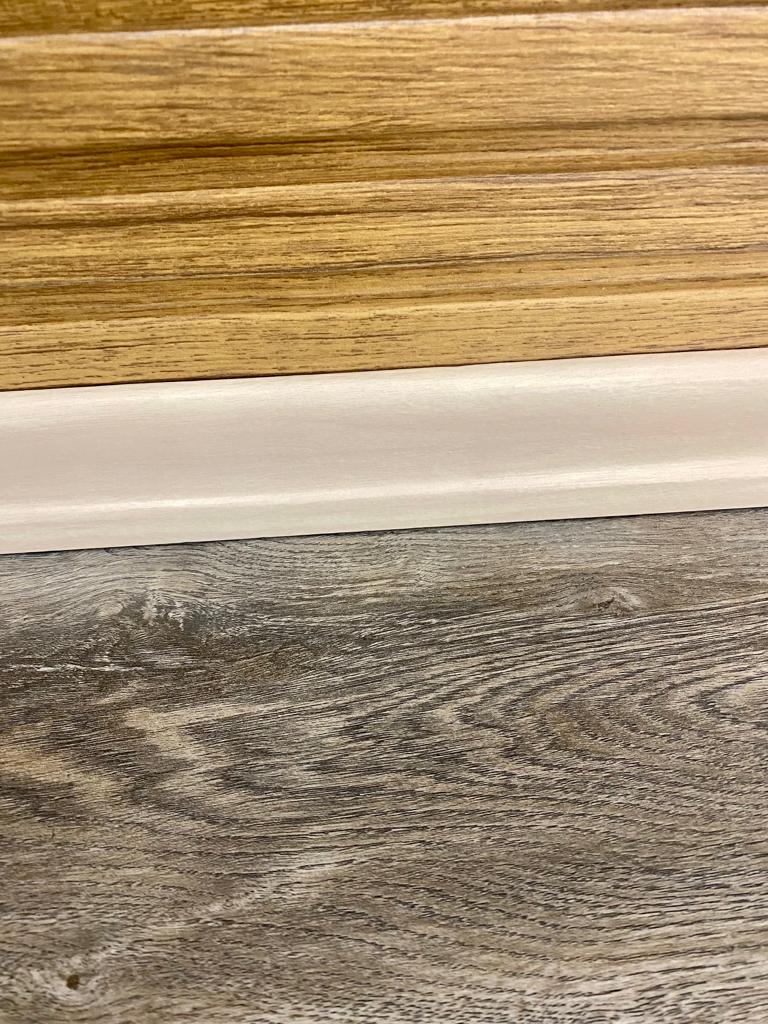 6 Cm Beyaz Meşe Parke Süpürgelik