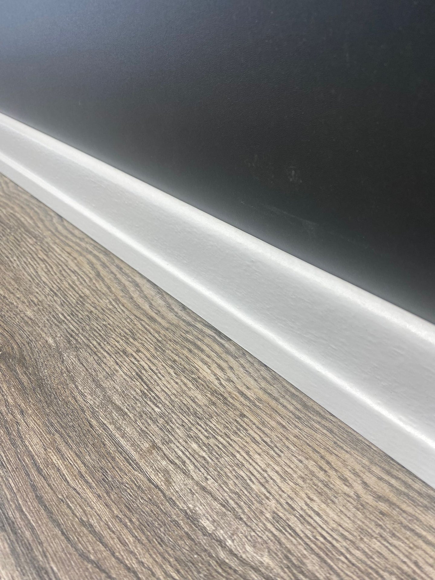 6 Cm Beyaz Parke Süpürgelik