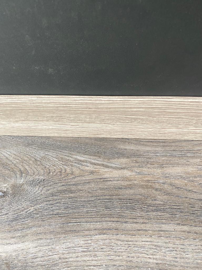 6 Cm Gümüş Meşe Parke Süpürgelik