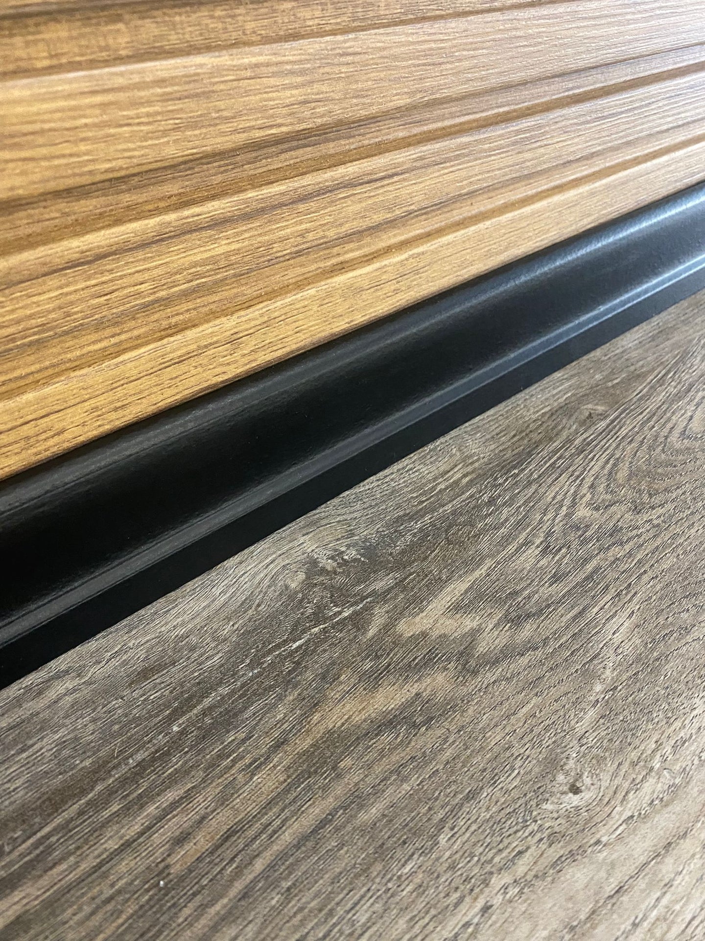 6 Cm Siyah Parke Süpürgelik