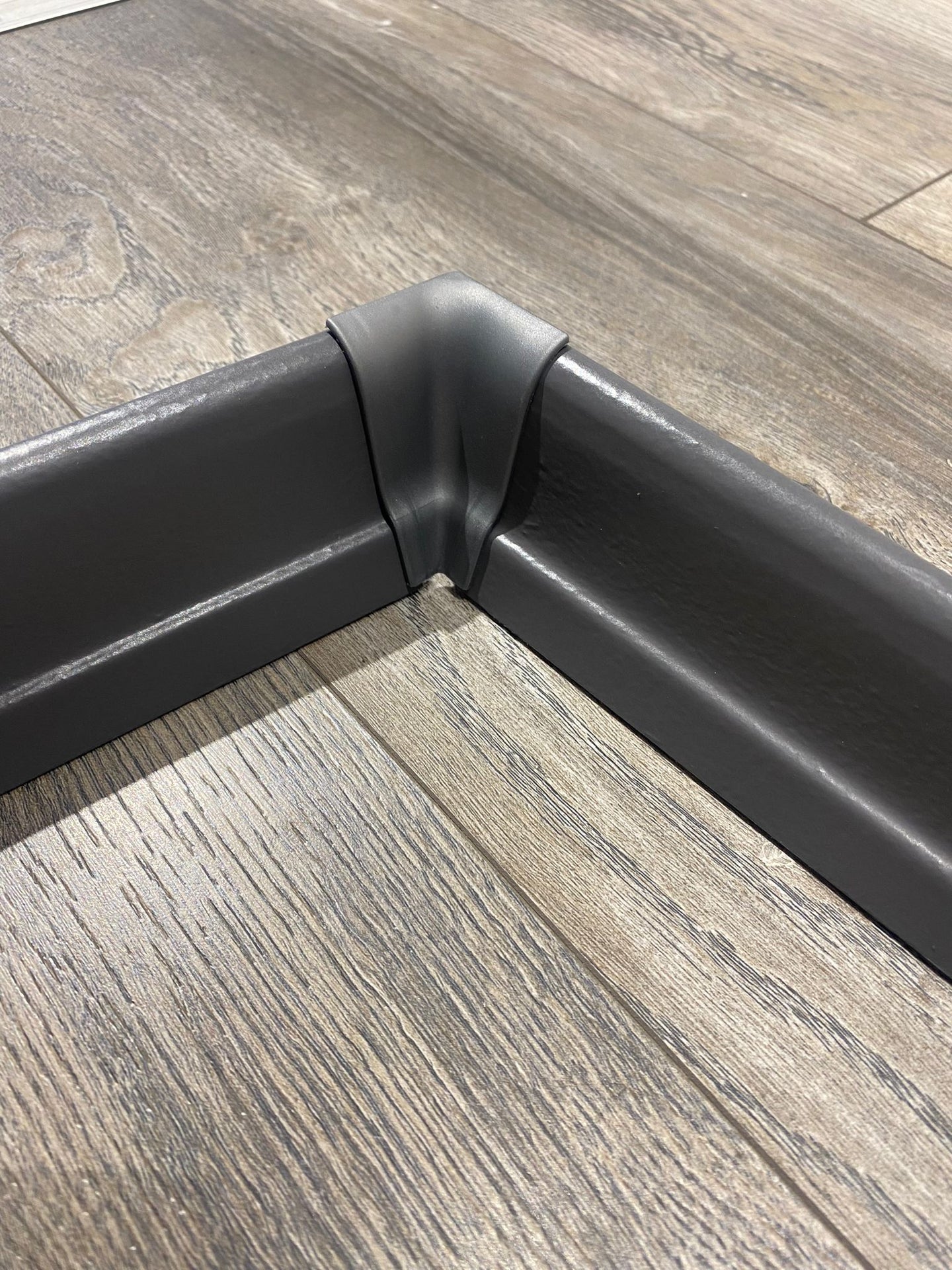 6 cm Gümüş Süpürgelik iç köşe dış köşe aparat