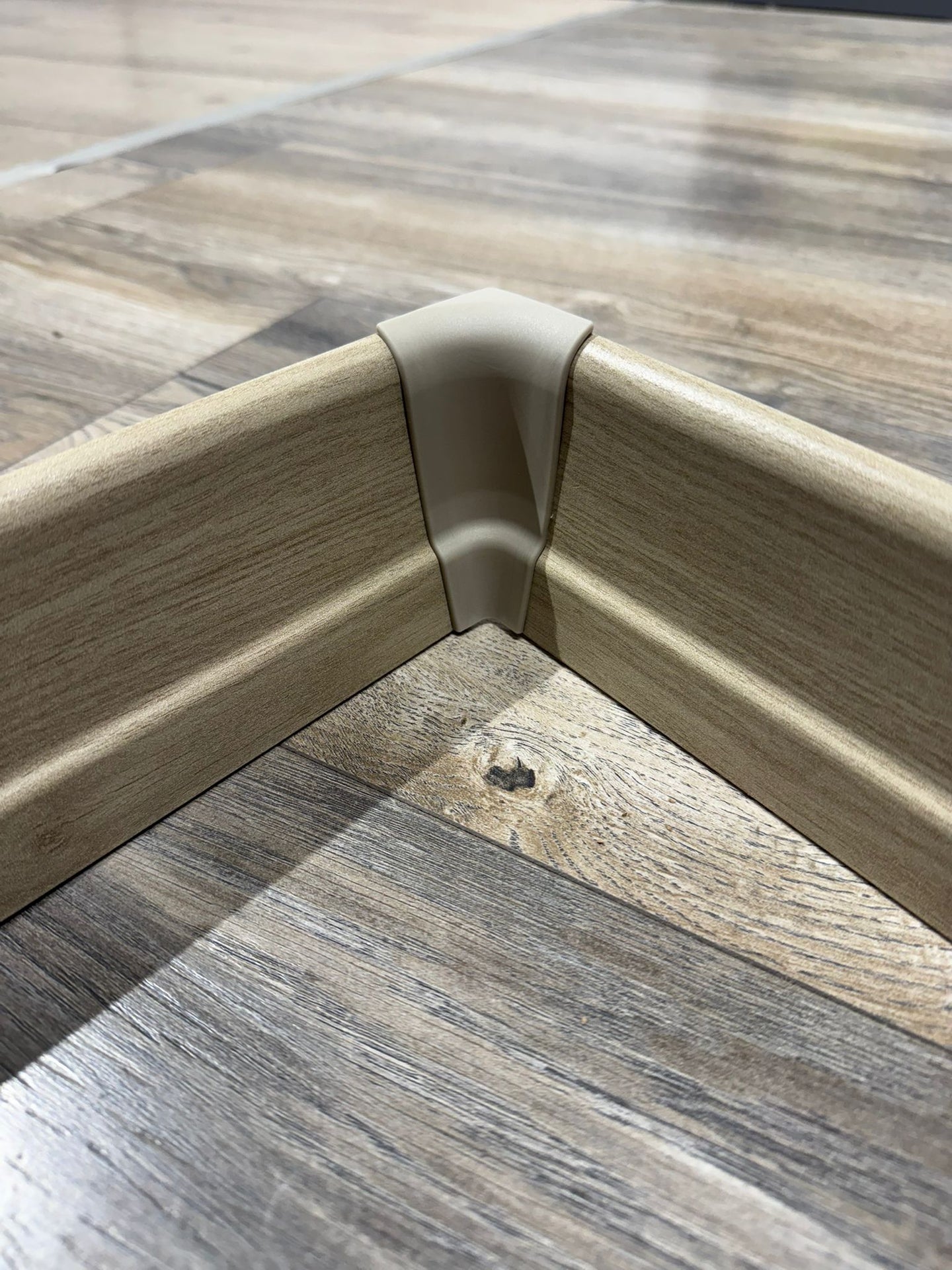 8 cm Gri Süpürgelik iç köşe dış köşe aparat