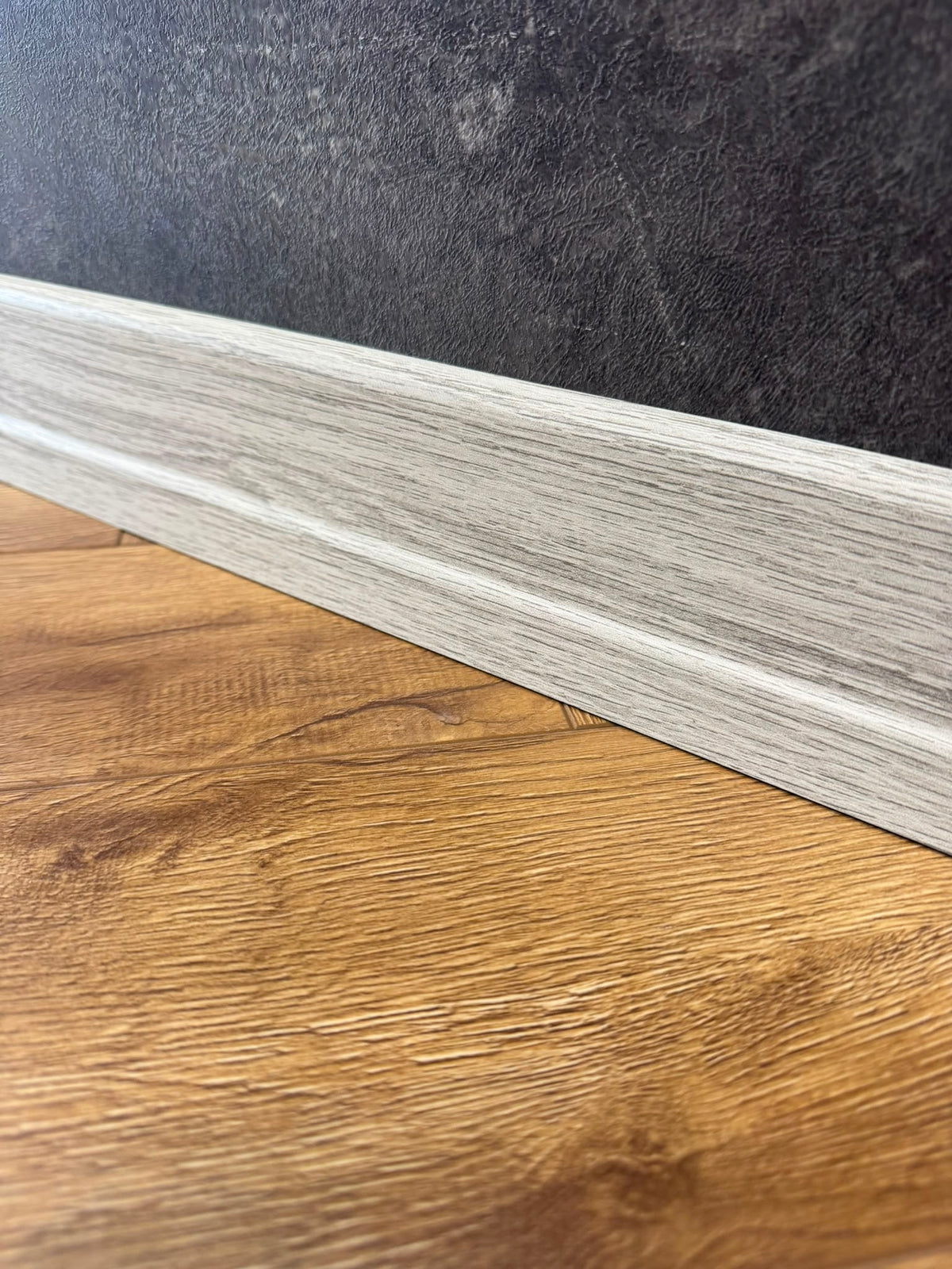 8 Cm Modern Meşe Parke Süpürgelik