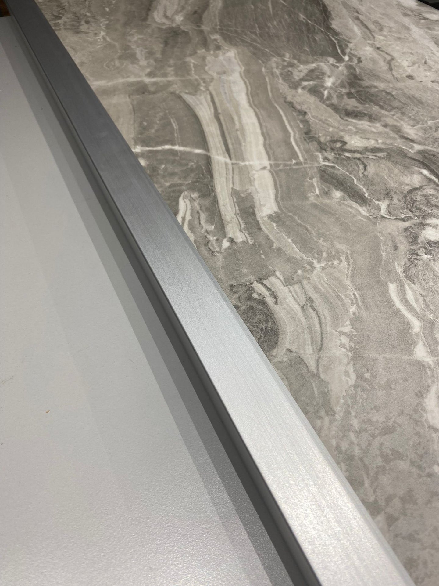 Alüminyum Köşebent L Profili 30 mm x 30 mm 90 Cm