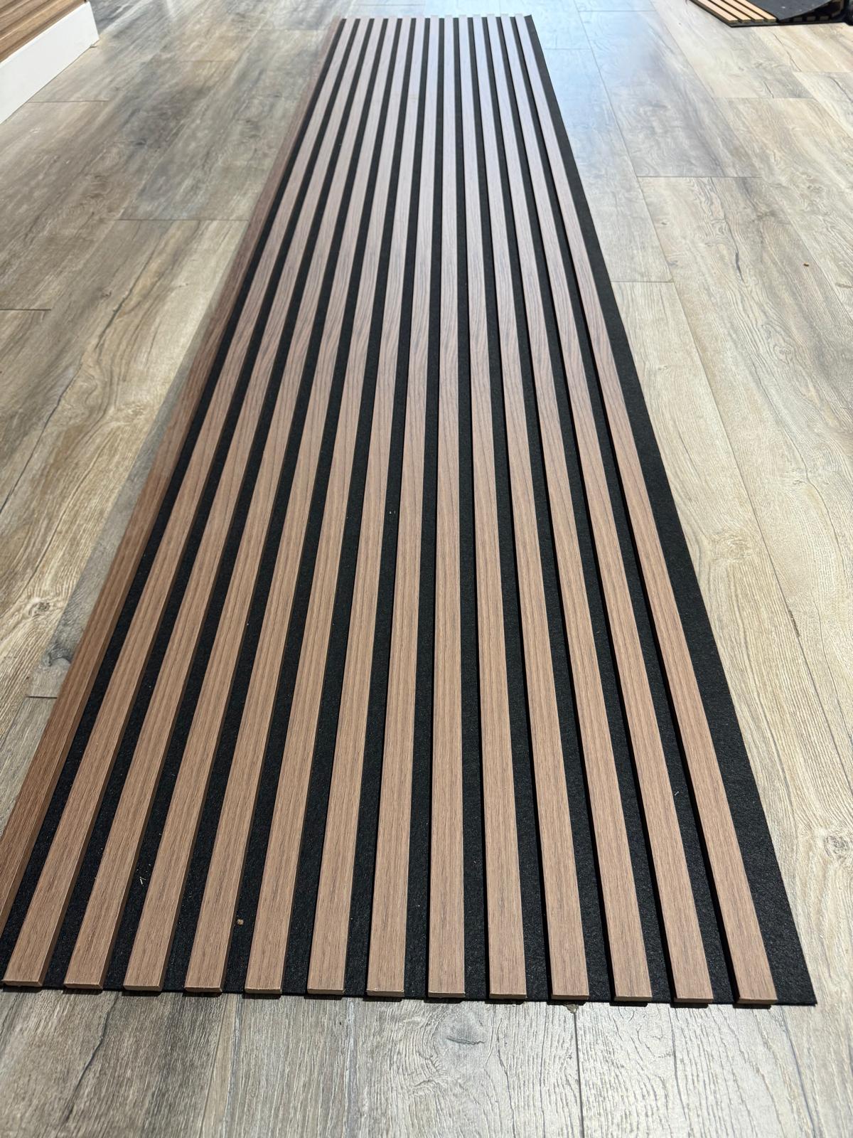 Akustik Ahşap Duvar Paneli Açık Ceviz Lambiri 60*280 Cm