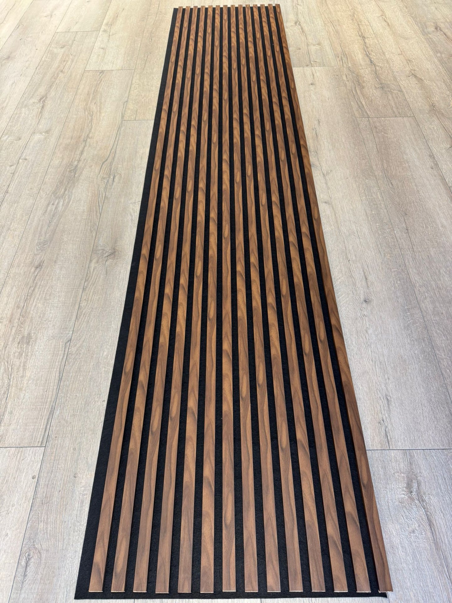 Akustik Ahşap Duvar Paneli Anadolu Ceviz Lambiri 60*280 Cm